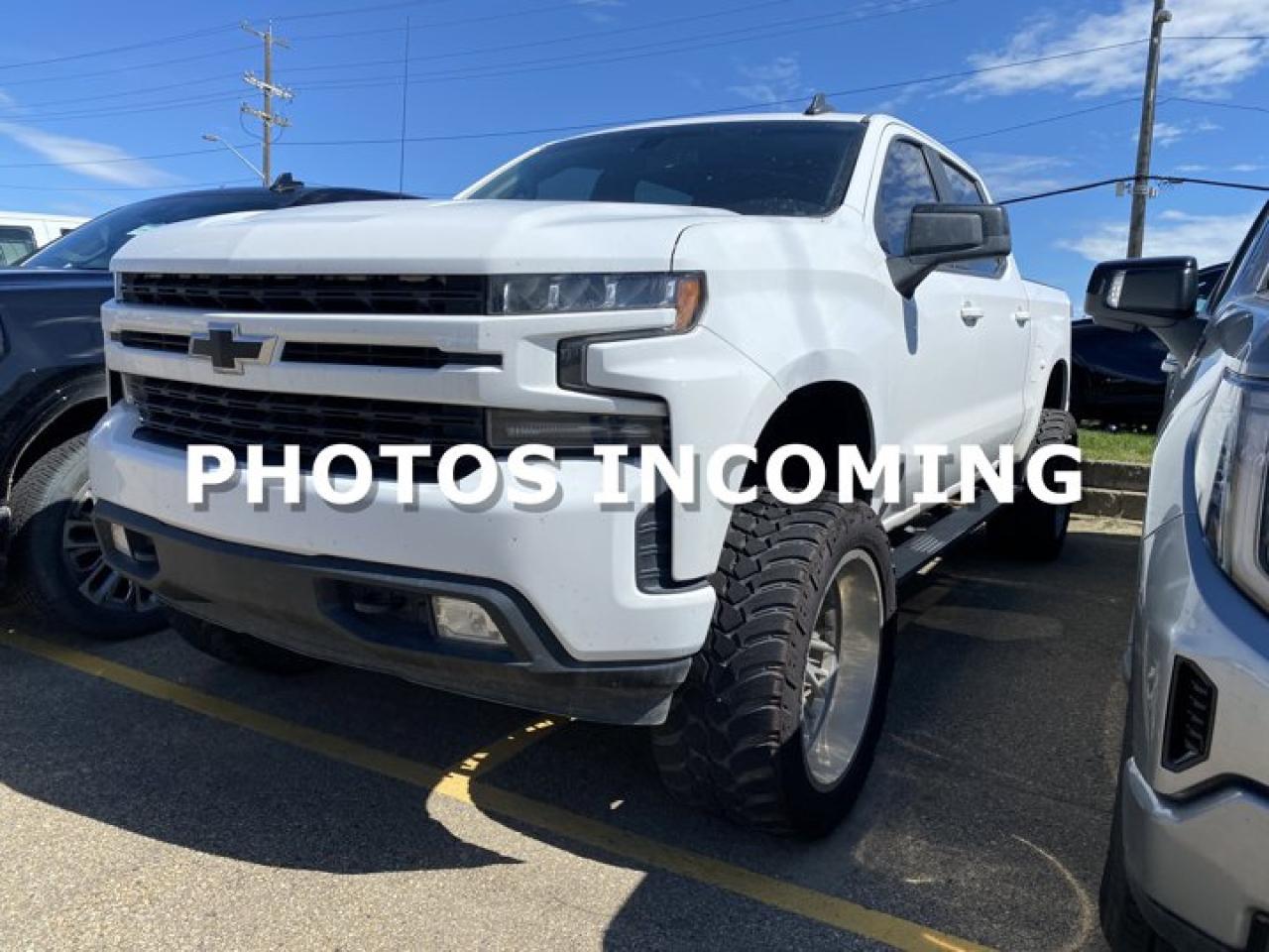 Used 2019 Chevrolet Silverado 1500 RST Crew Cab * LEATHER * LIFTED * CUSTOM BUILD * for sale in Edmonton, AB