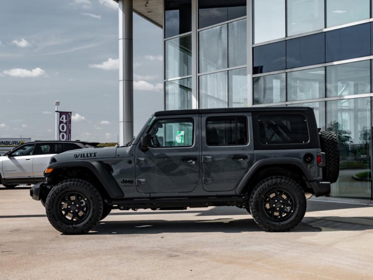 2025 Jeep Wrangler Willys Photo3