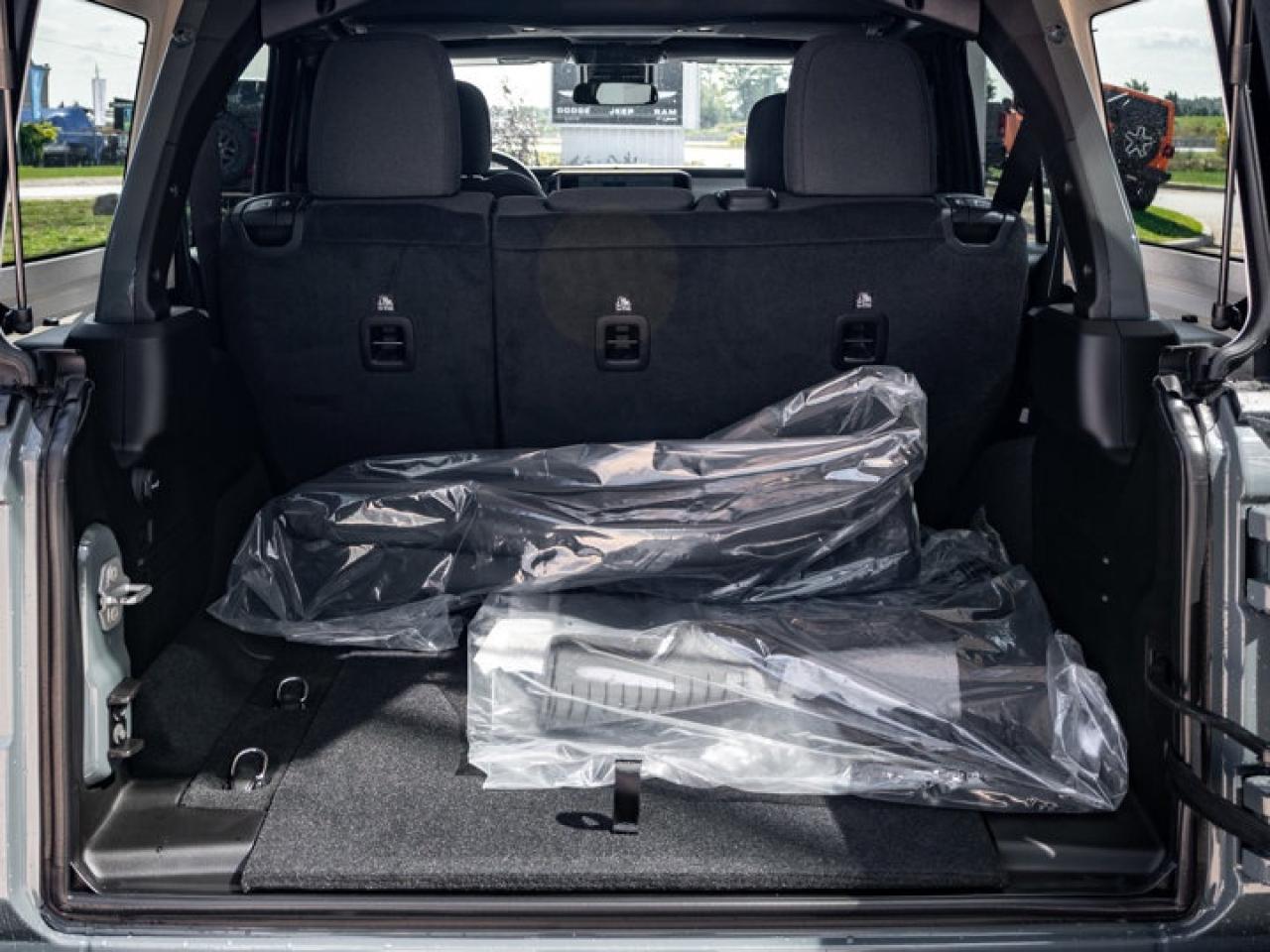 2025 Jeep Wrangler Willys Photo