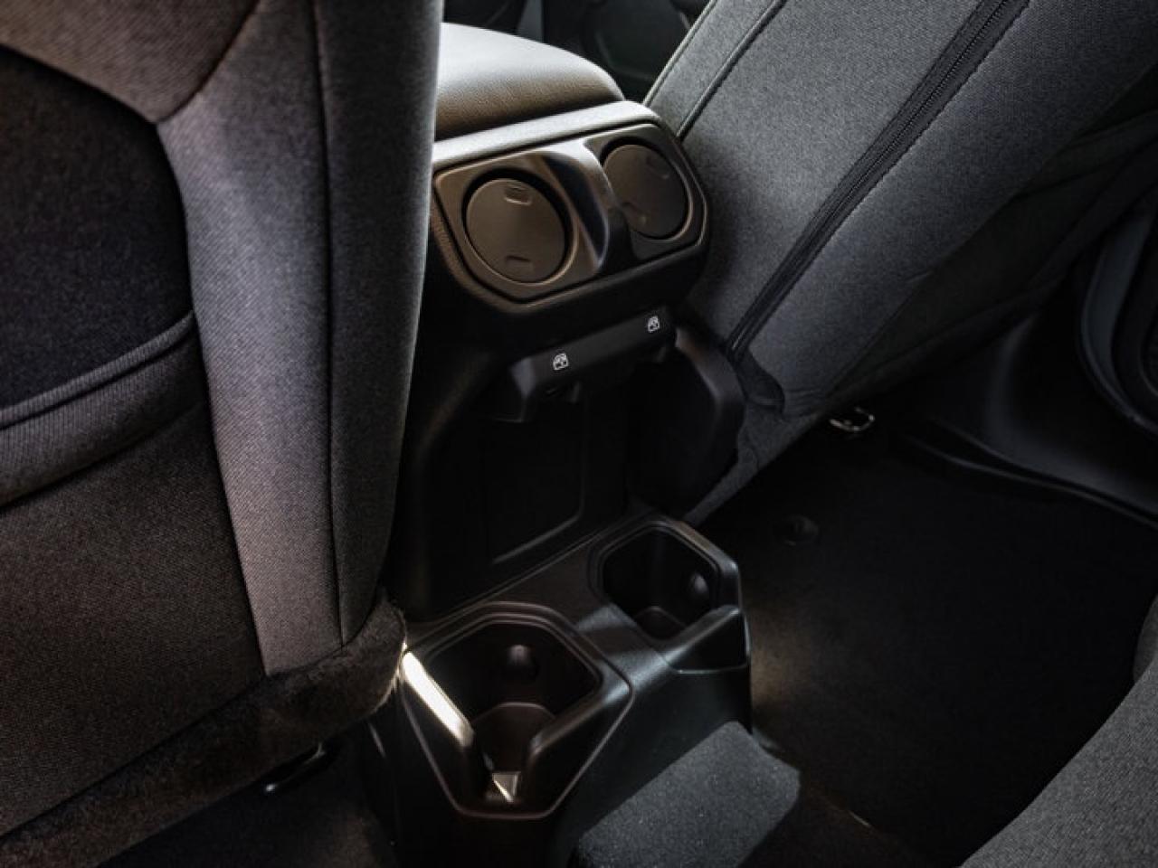 2025 Jeep Wrangler Willys Photo