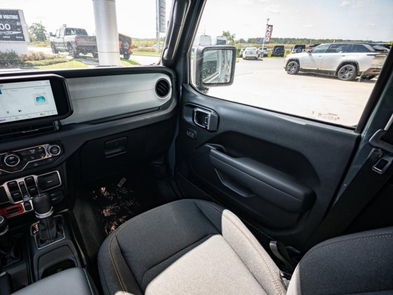 2025 Jeep Wrangler Willys Photo