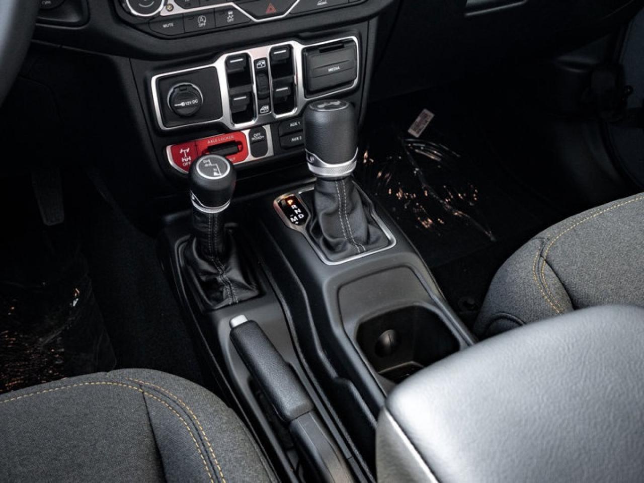 2025 Jeep Wrangler Willys Photo