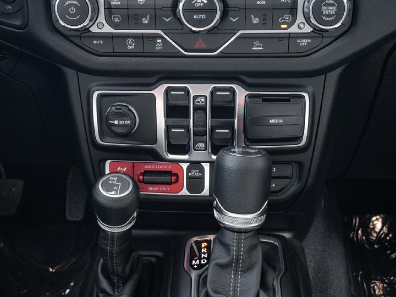 2025 Jeep Wrangler Willys Photo