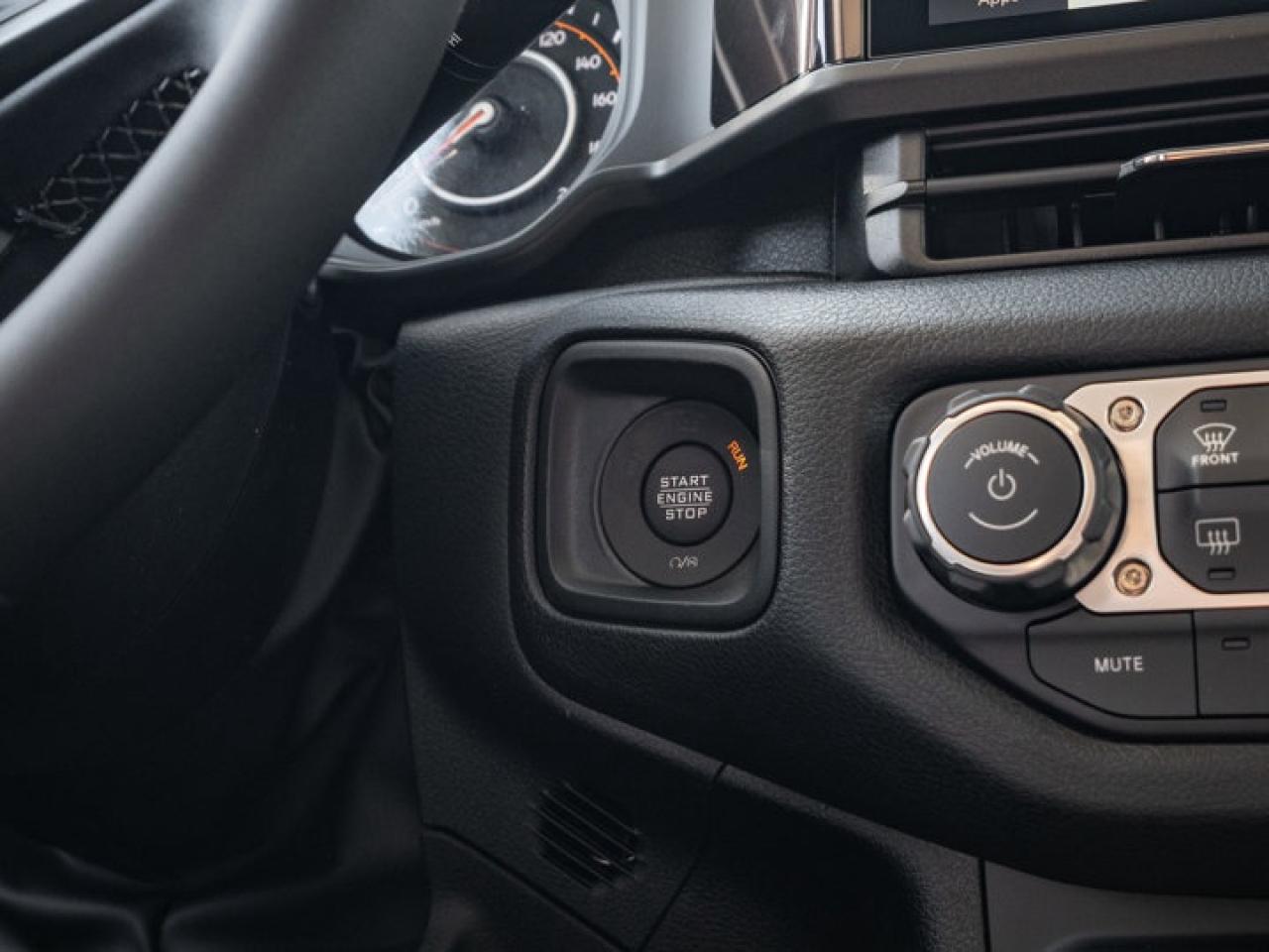 2025 Jeep Wrangler Willys Photo