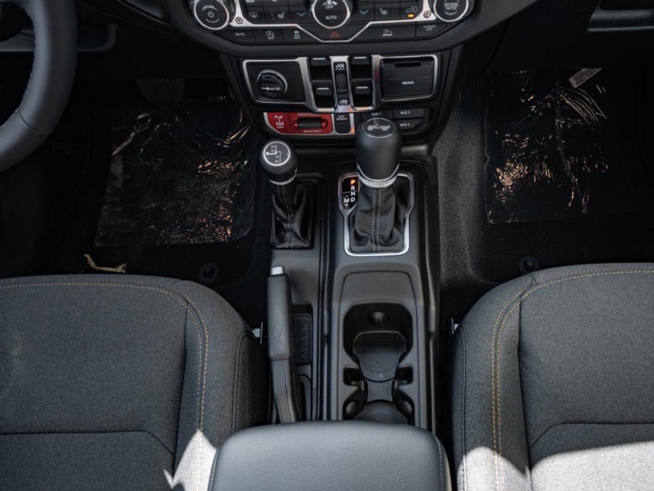 2025 Jeep Wrangler Willys Photo