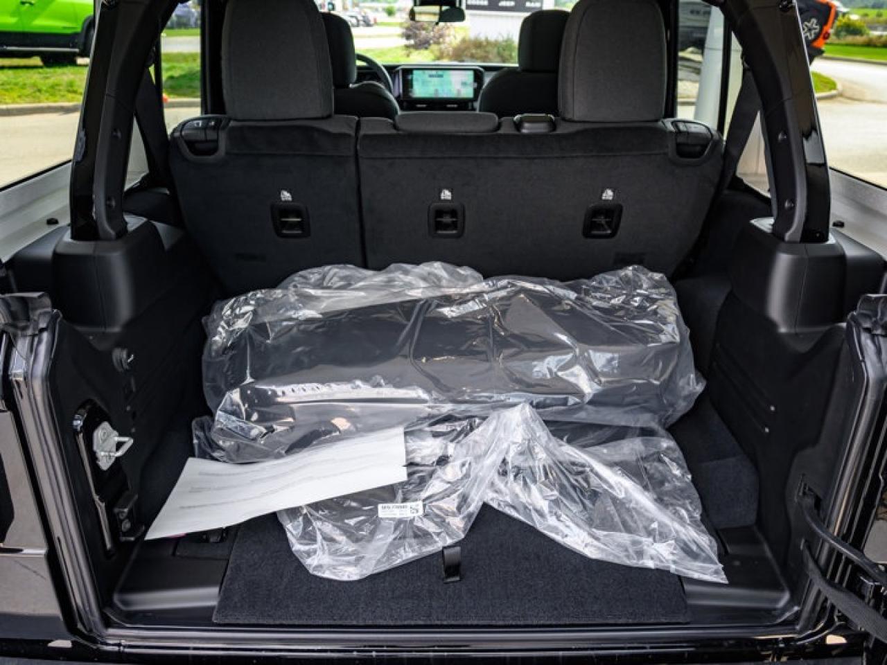 2025 Jeep Wrangler Willys Photo