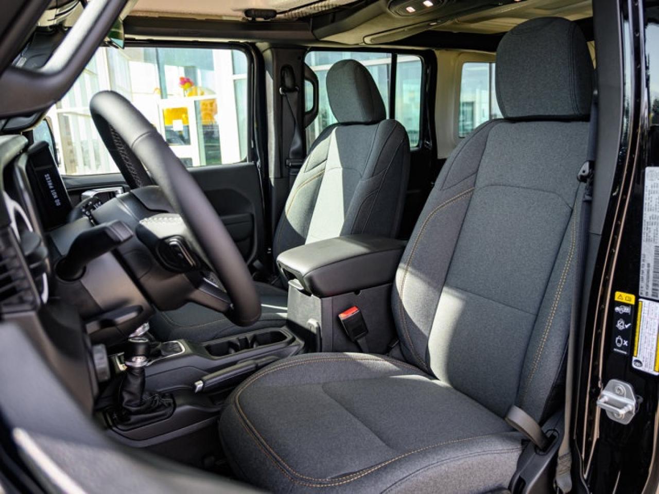 2025 Jeep Wrangler Willys Photo