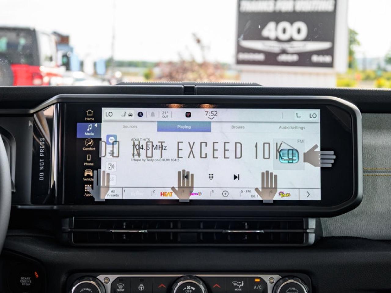 2025 Jeep Wrangler Willys Photo