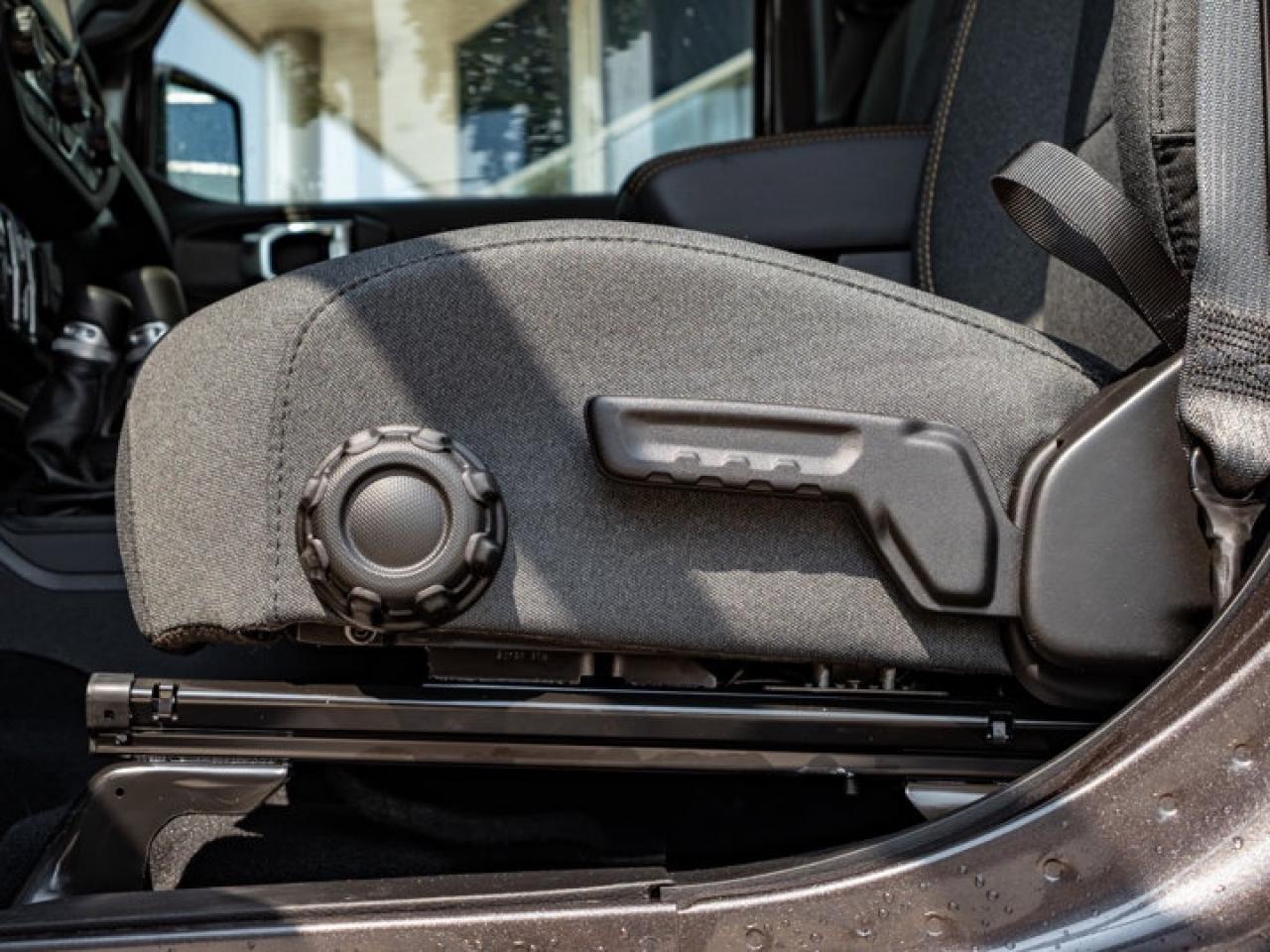 2025 Jeep Wrangler Sahara Photo