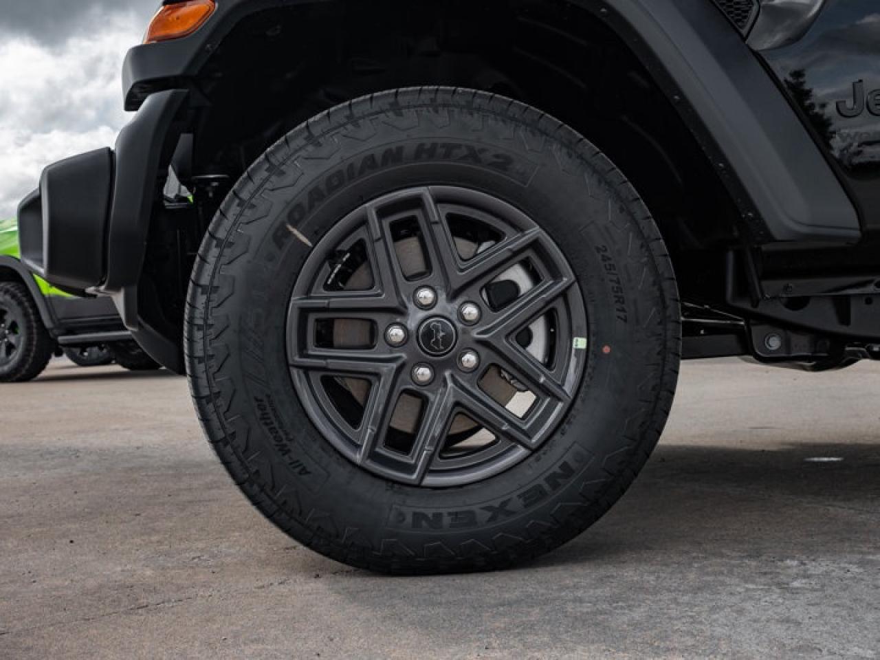 2025 Jeep Wrangler Sport S Photo