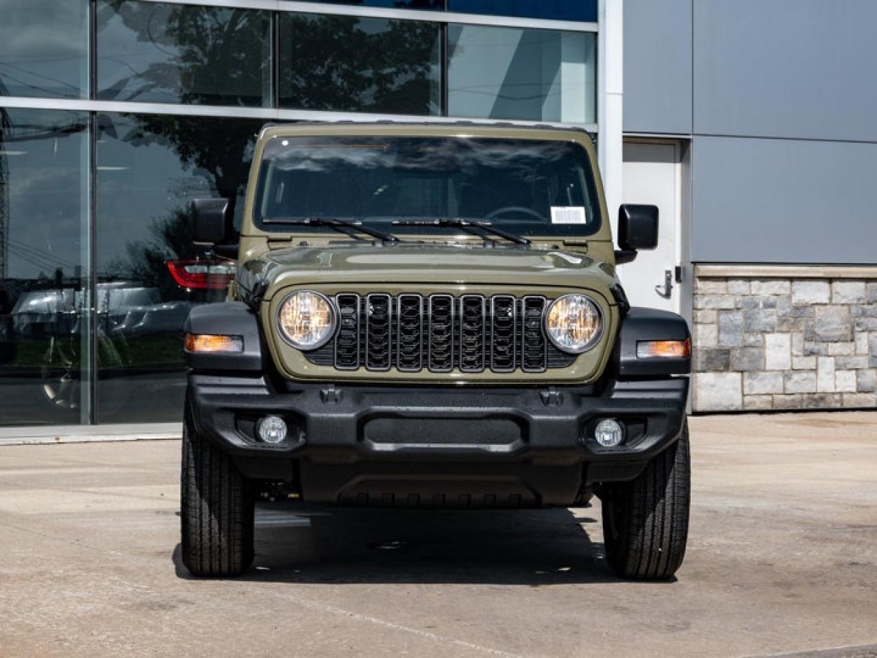 2025 Jeep Wrangler Sport S Photo