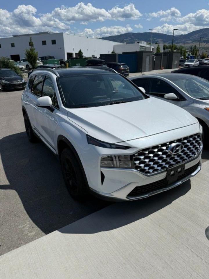Used 2021 Hyundai Santa Fe Preferred for sale in Kelowna, BC
