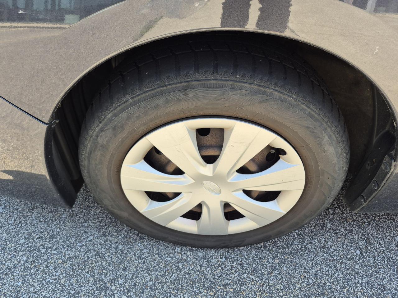 2016 Subaru Impreza AS IS Photo12