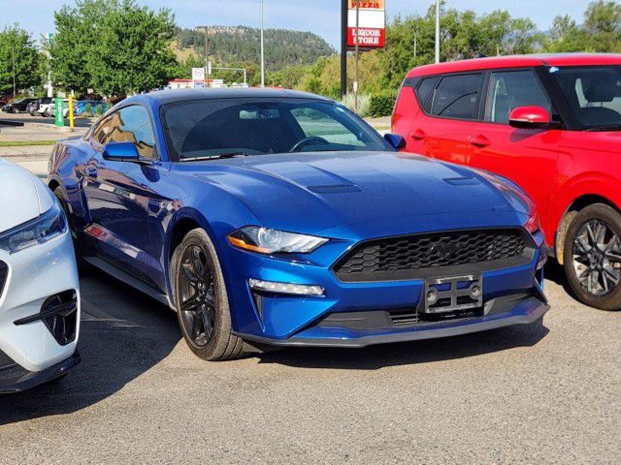 Used 2018 Ford Mustang EcoBoost ! RWD, Turbo, 310 HP, Rearview Camera, Drive Modes and Push Button Start ! for sale in Kelowna, BC