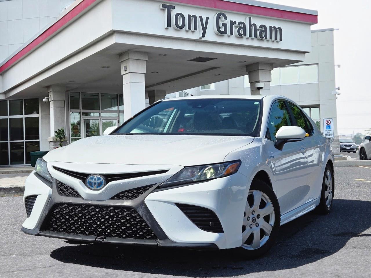 Used 2019 Toyota Camry HYBRID SE for sale in Ottawa, ON