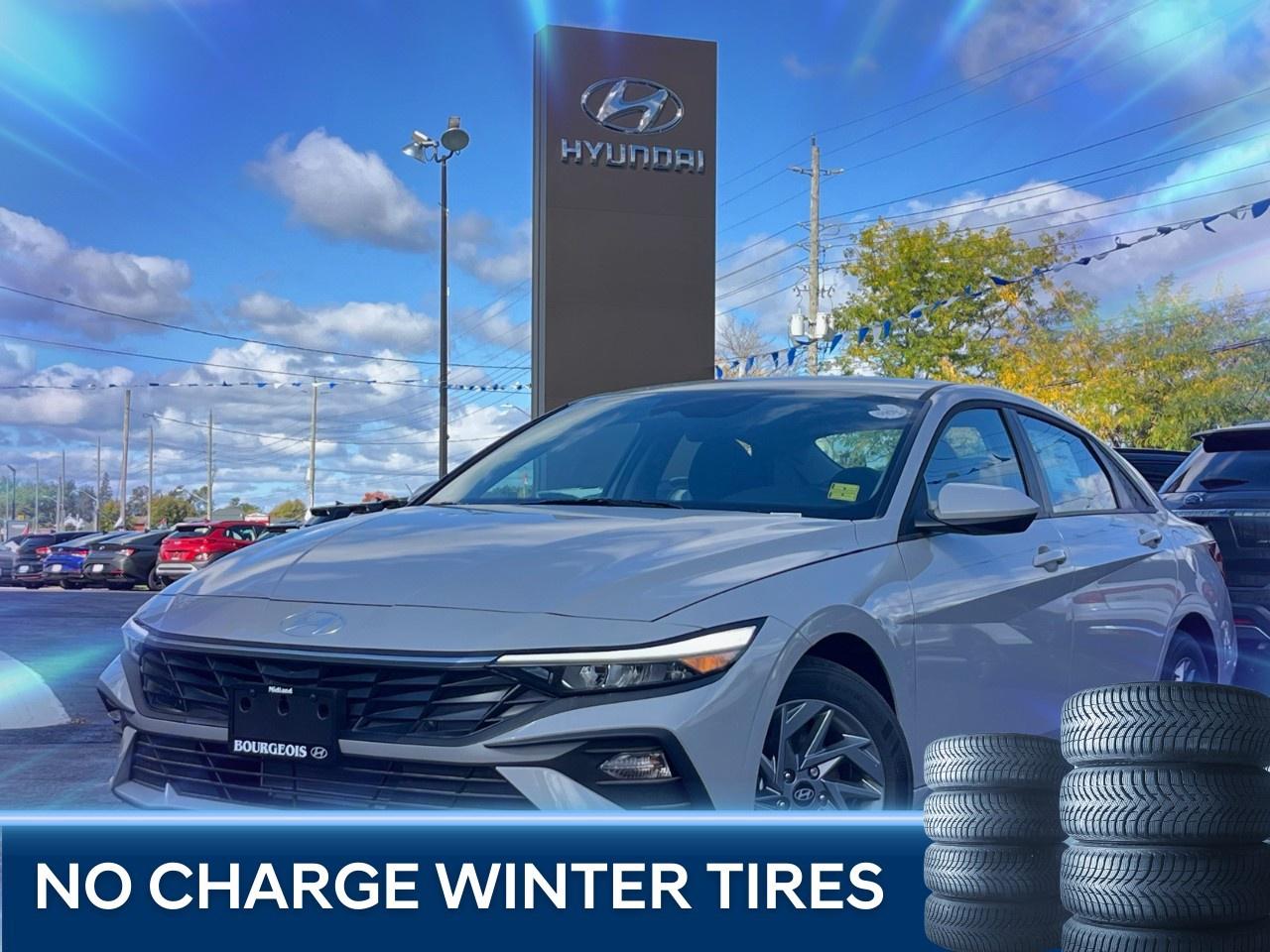 2025 Hyundai Elantra Preferred IVT Photo0