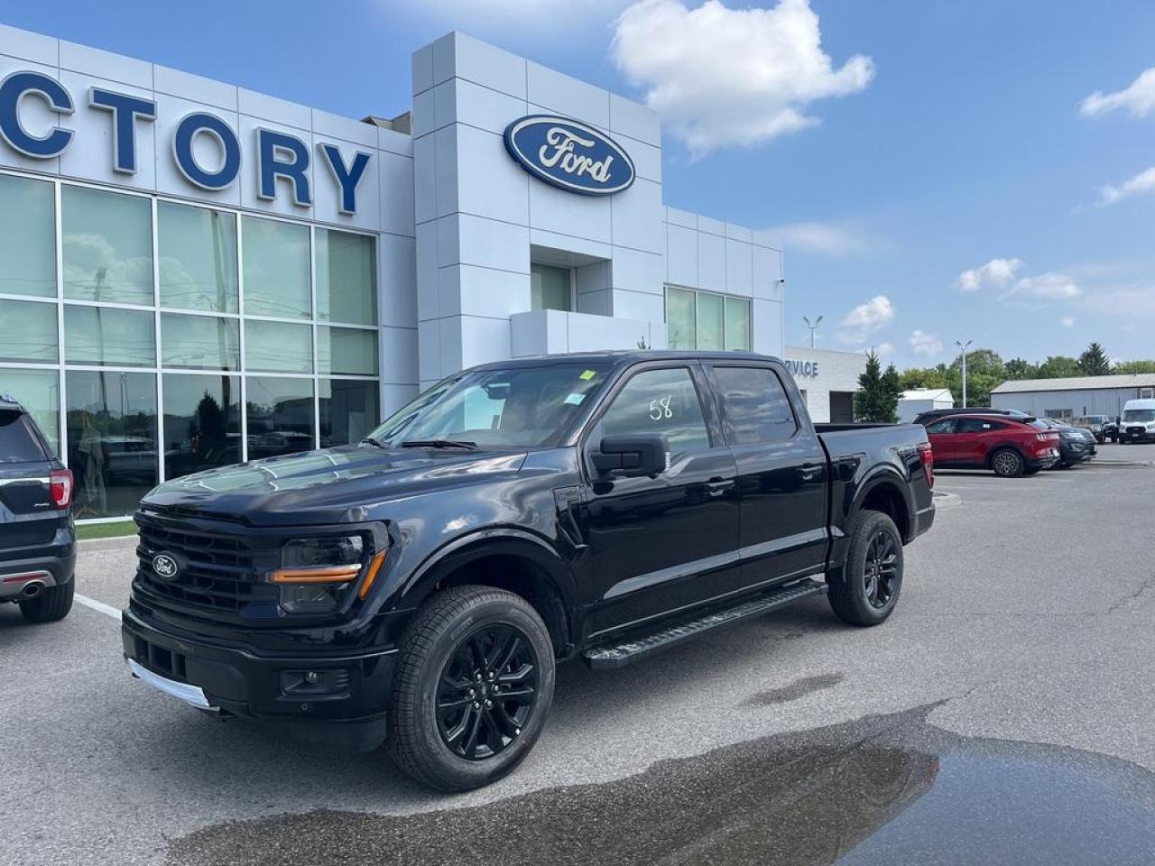 New 2025 Ford F-150 XLT for sale in Chatham, ON