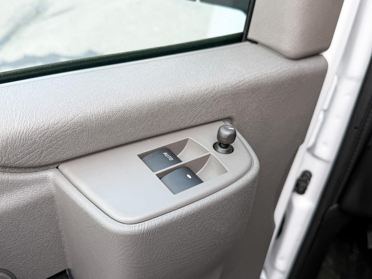 2025 GMC Savana 2500 Work Van 4.3L V6, REMOTE START/ENTRY, POWER DRIVER SEAT, AIR CONDITIONING, CRUISE CONTROL, MP3 PLAYER, BLUETOOTH, REAR VISION CAMERA Photo