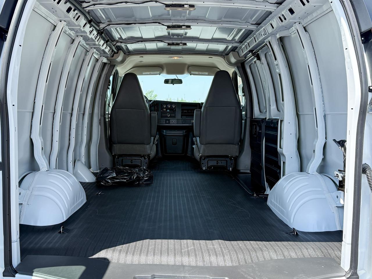 2025 GMC Savana 2500 Work Van 4.3L V6, REMOTE START/ENTRY, POWER DRIVER SEAT, AIR CONDITIONING, CRUISE CONTROL, MP3 PLAYER, BLUETOOTH, REAR VISION CAMERA Photo