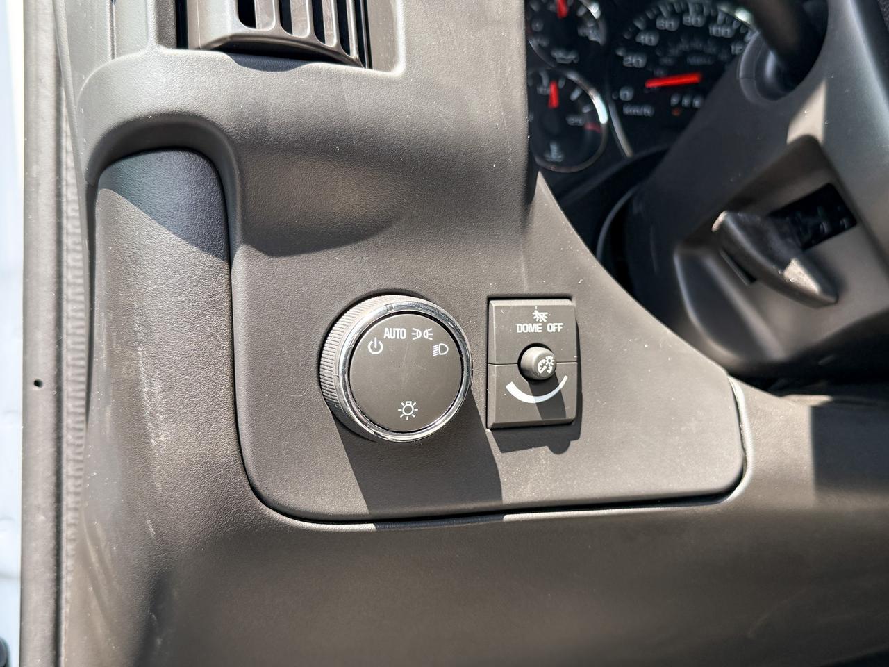 2025 GMC Savana 2500 Work Van 4.3L V6, REMOTE START/ENTRY, POWER DRIVER SEAT, AIR CONDITIONING, CRUISE CONTROL, MP3 PLAYER, BLUETOOTH, REAR VISION CAMERA Photo