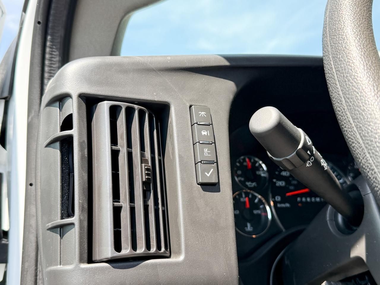 2025 GMC Savana 2500 Work Van 4.3L V6, REMOTE START/ENTRY, POWER DRIVER SEAT, AIR CONDITIONING, CRUISE CONTROL, MP3 PLAYER, BLUETOOTH, REAR VISION CAMERA Photo