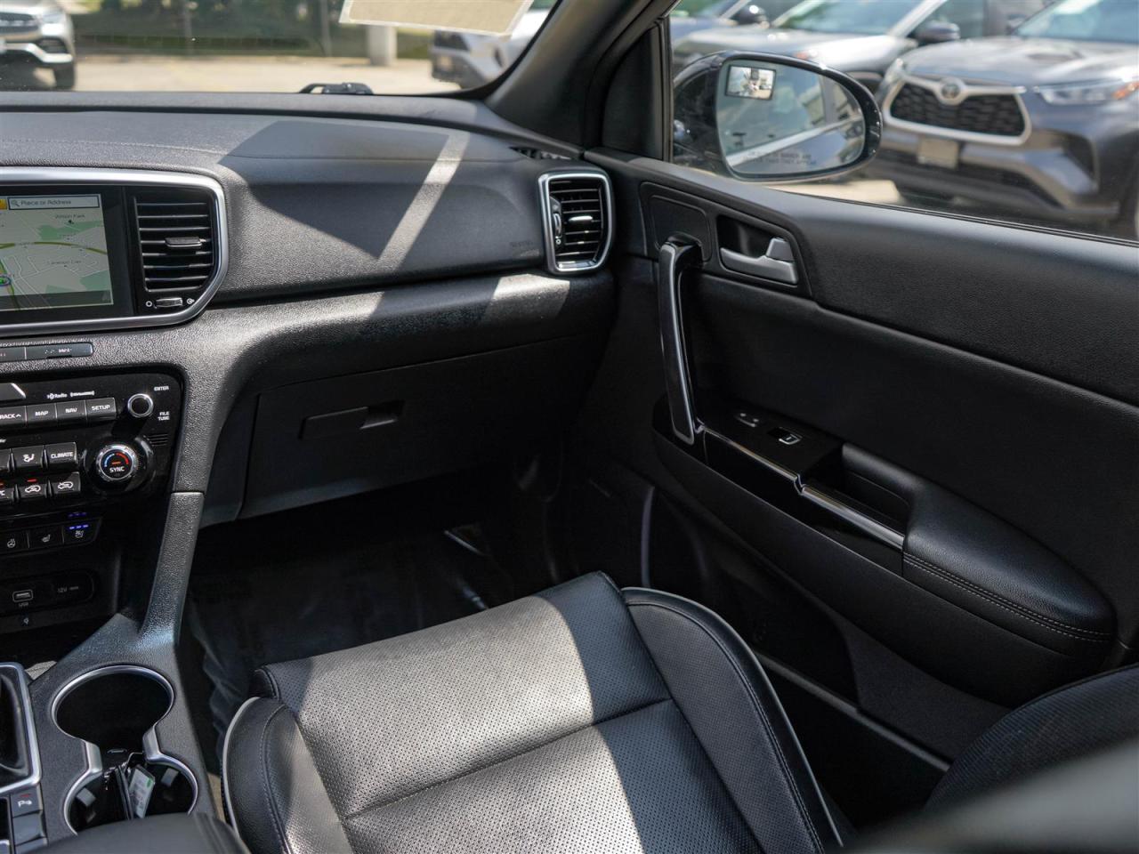 2020 Kia Sportage SX | AWD | NAV | 28 SERV REC | NO ACCIDENTS Photo