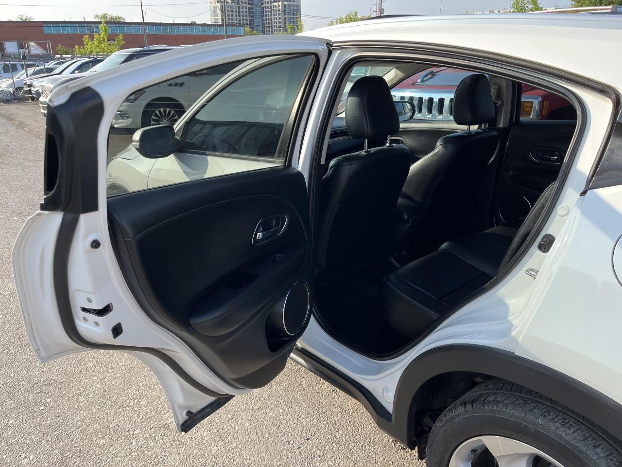 2016 Honda HR-V EX-L Photo