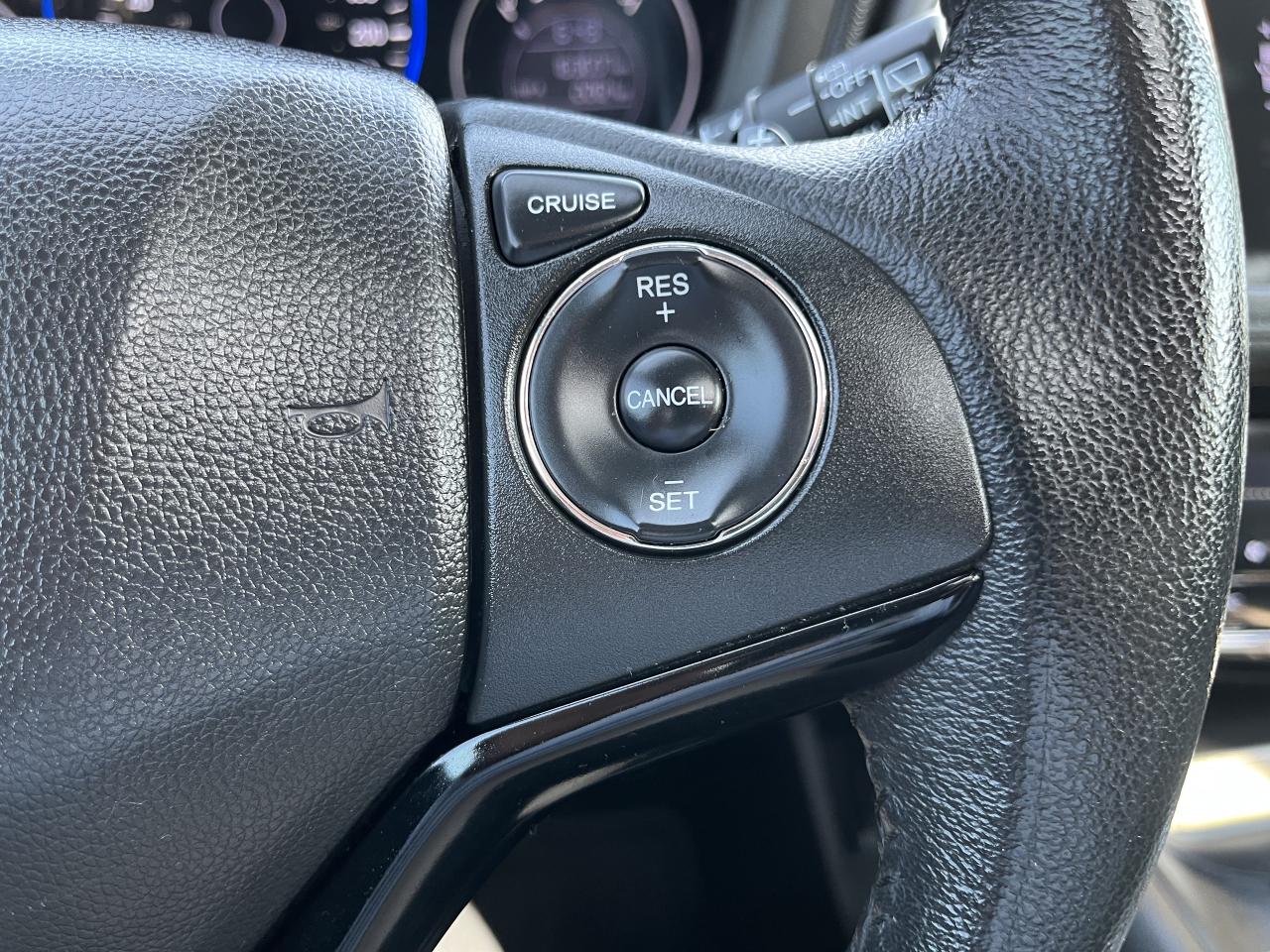 2016 Honda HR-V EX-L Photo