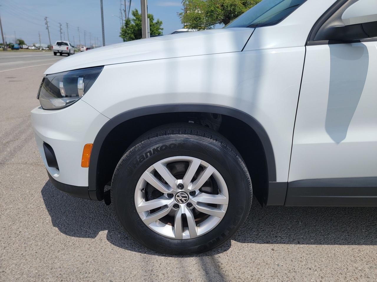 2015 Volkswagen Tiguan Trendline - Photo #9