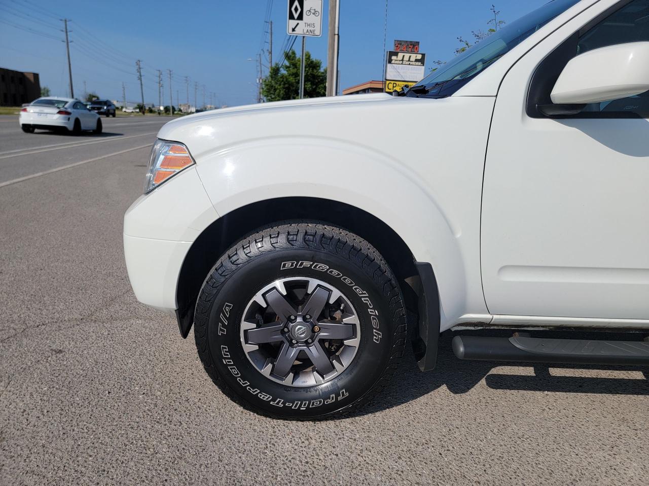 2015 Nissan Frontier Pro-4X - Photo #9