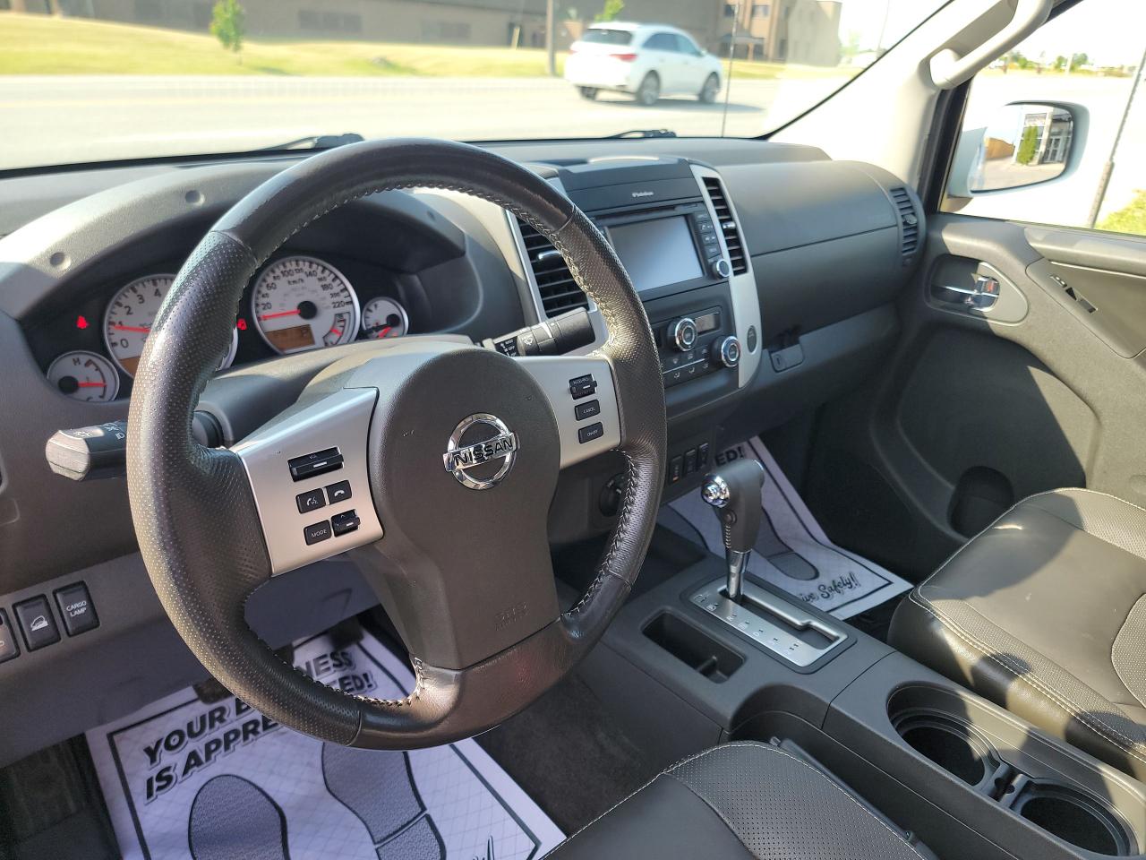2015 Nissan Frontier Pro-4X - Photo #10