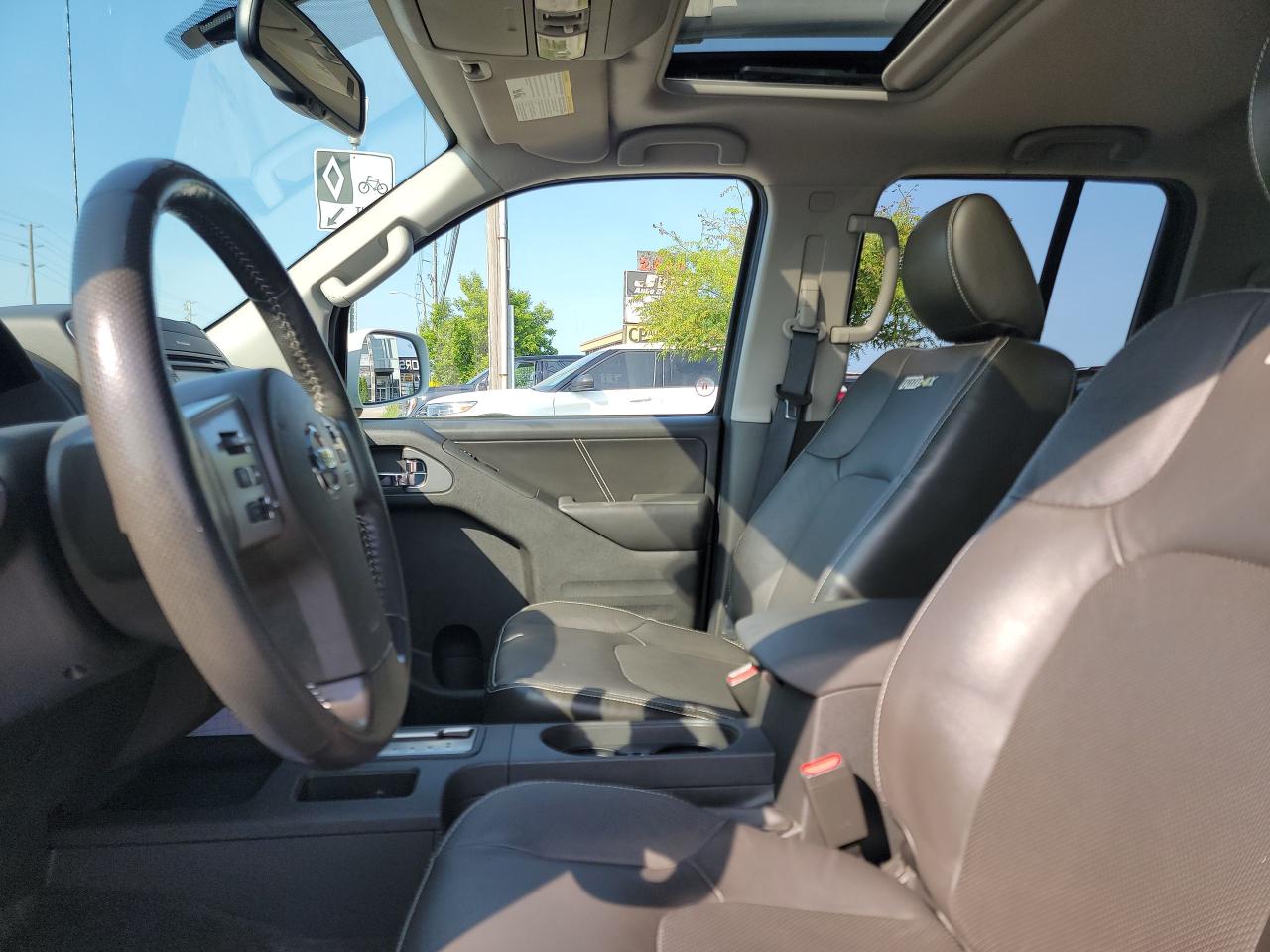 2015 Nissan Frontier Pro-4X - Photo #11