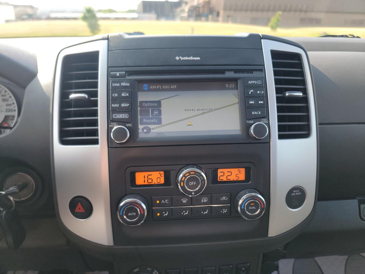 2015 Nissan Frontier Pro-4X - Photo #17