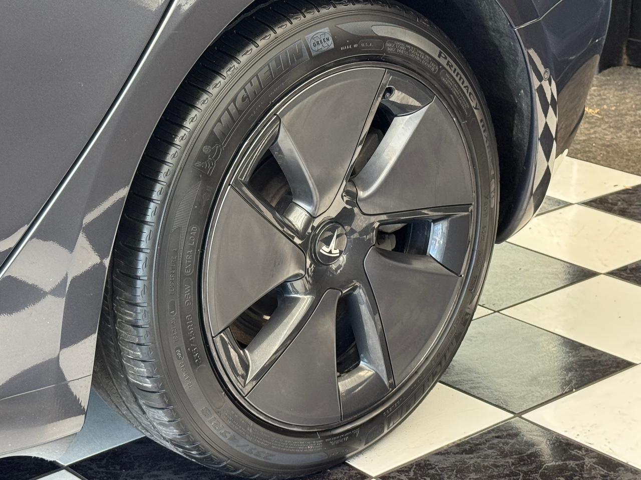 2021 Tesla Model 3 Standard Range Plus+ONE OWNER+CLEAN CARFAX Photo