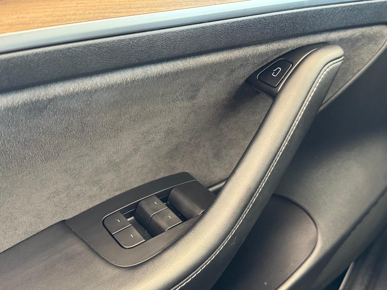 2021 Tesla Model 3 Standard Range Plus+ONE OWNER+CLEAN CARFAX Photo