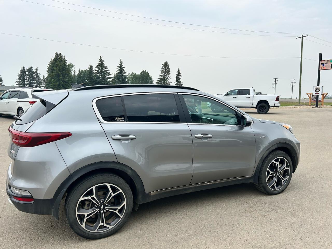 2020 Kia Sportage SX - Photo #4