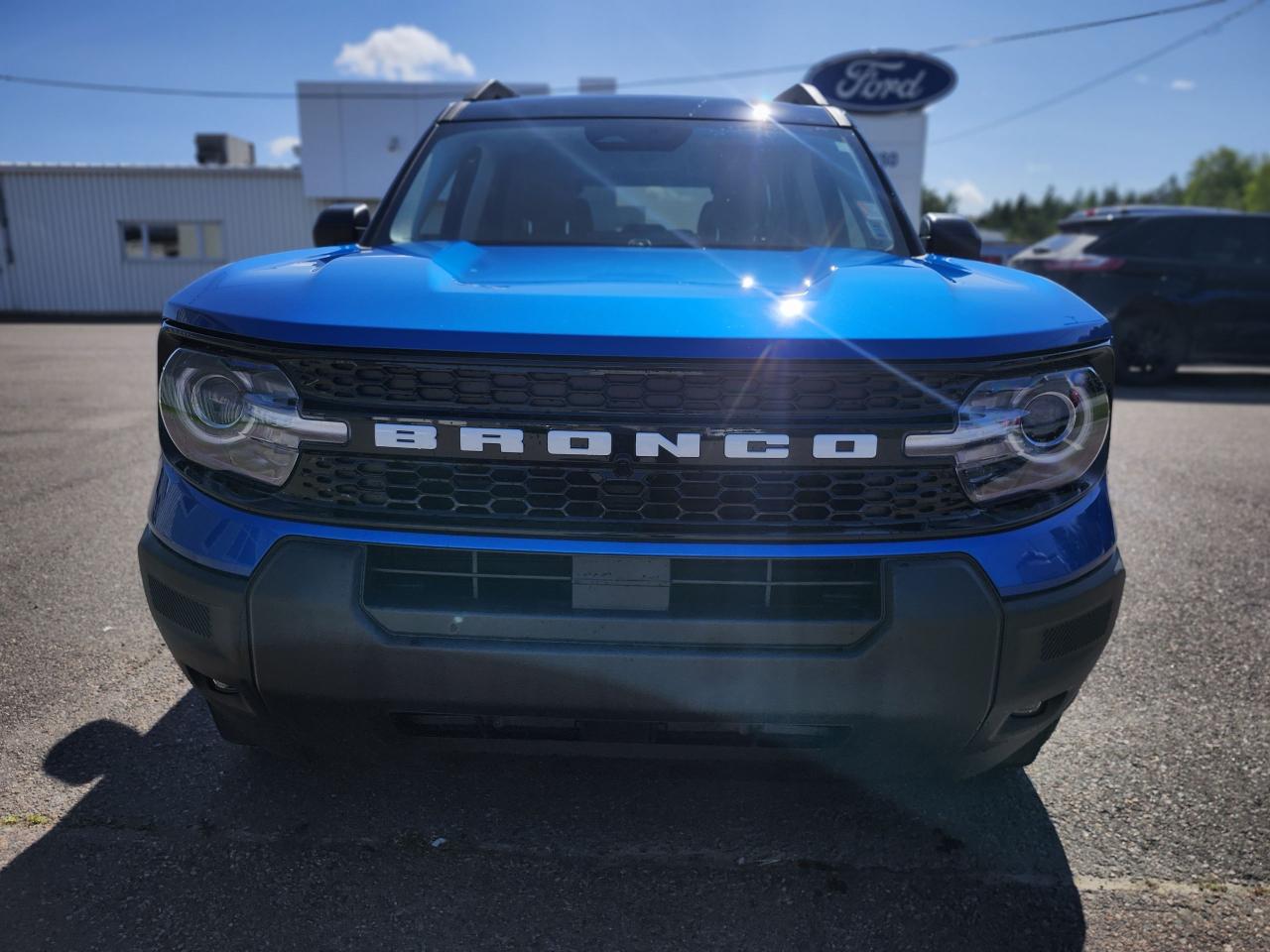 2025 Ford Bronco Sport Outer Banks 4X4 Photo5