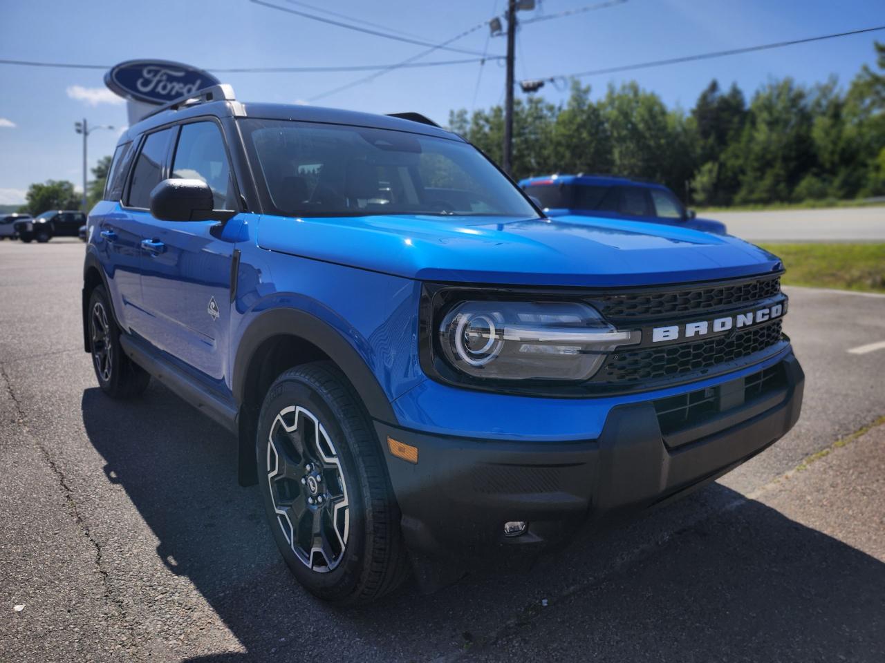 2025 Ford Bronco Sport Outer Banks 4X4 Photo