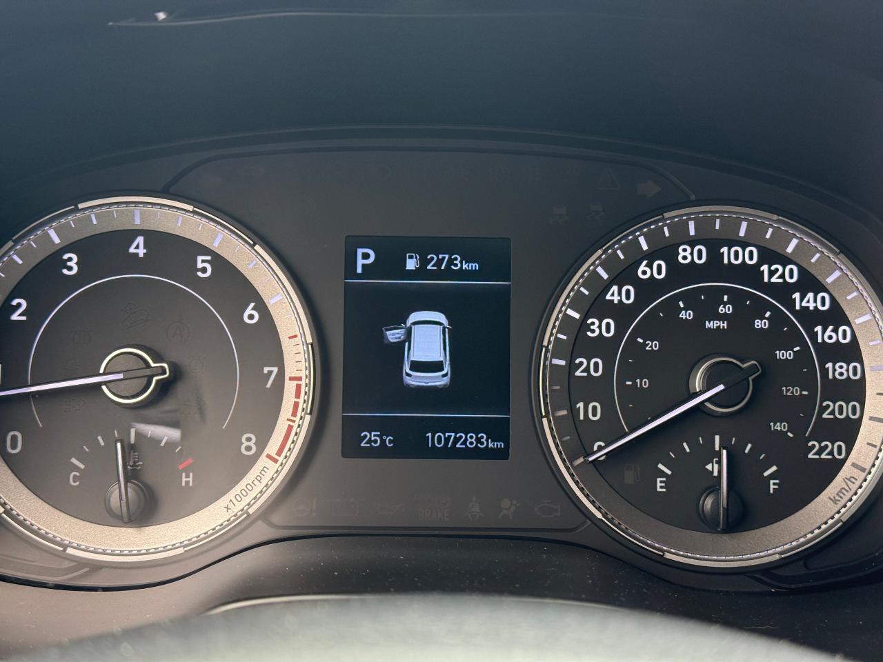 2020 Hyundai Venue Essential - Photo #11