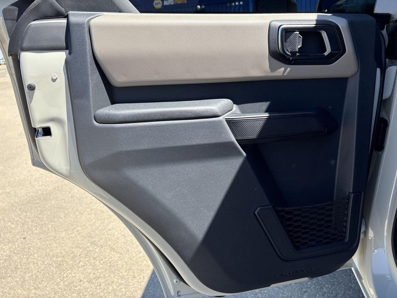 2025 Ford Bronco BIG BEND 222A Photo5