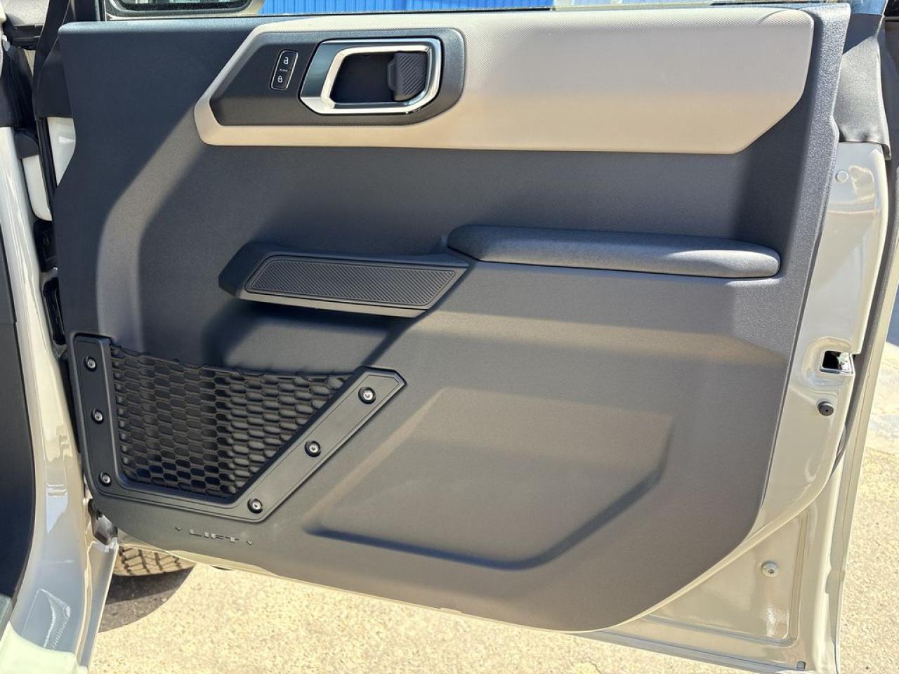 2025 Ford Bronco BIG BEND 222A Photo5