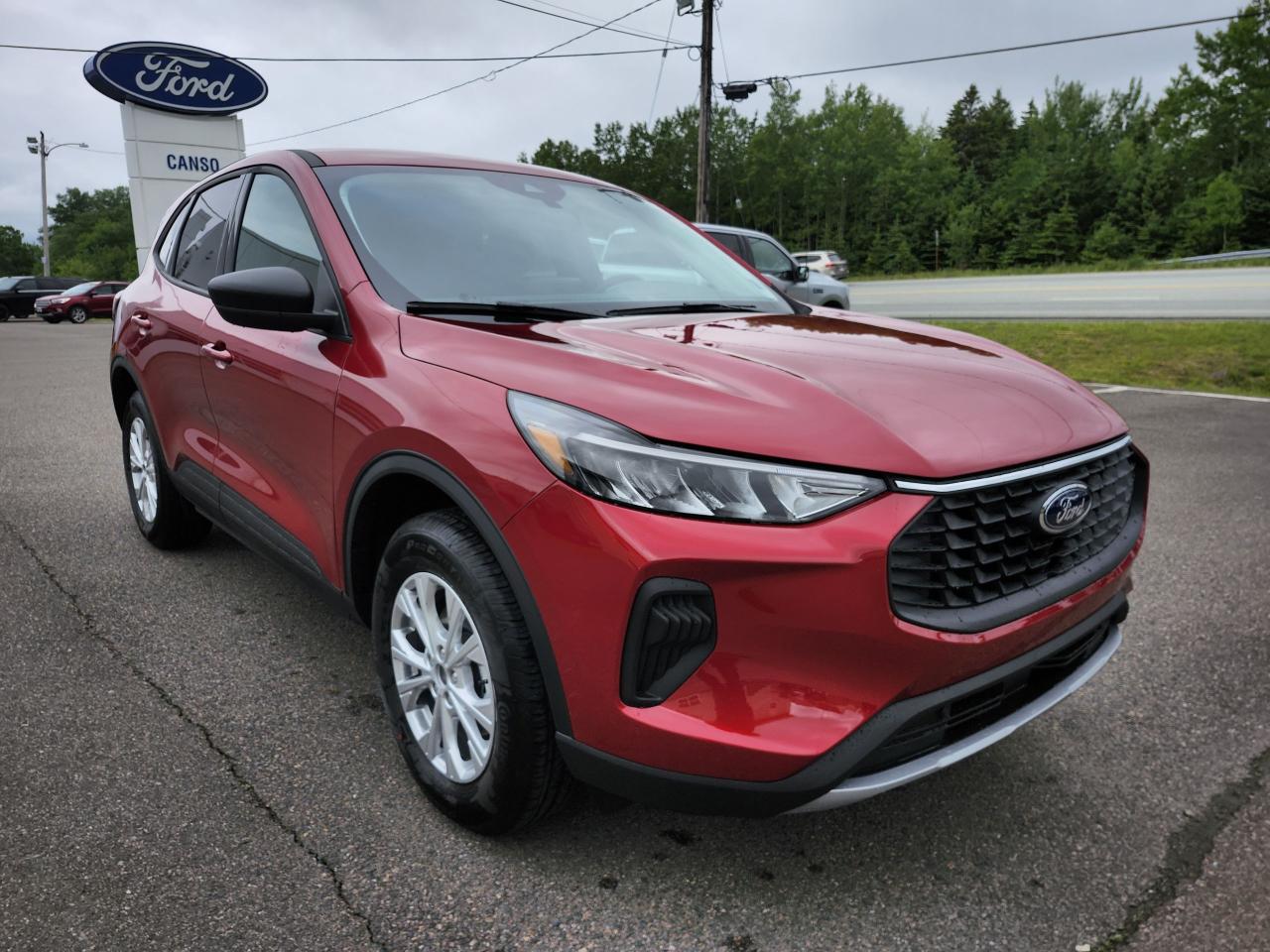 2025 Ford Escape Active AWD Photo2