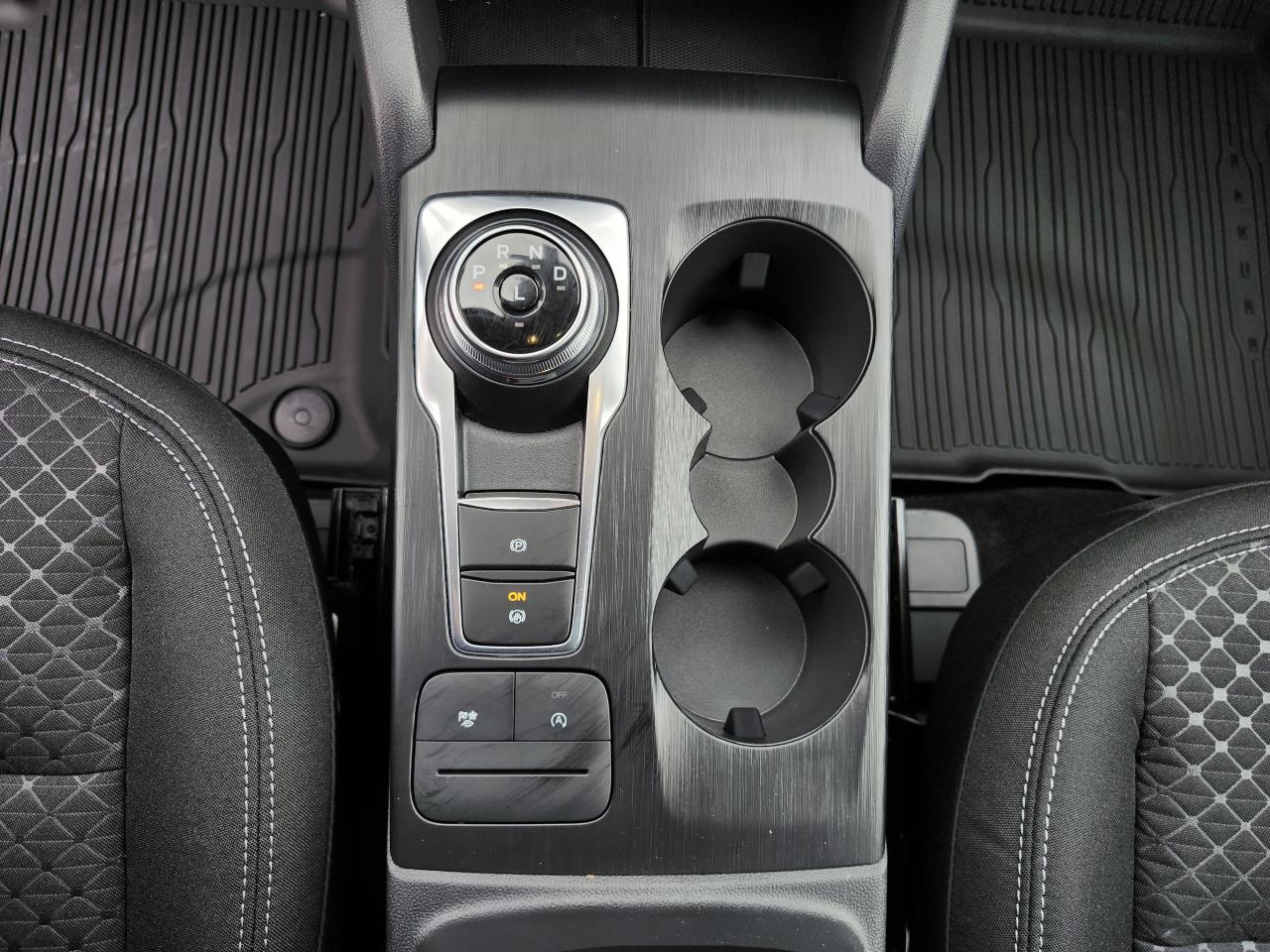2025 Ford Escape Active AWD Photo5
