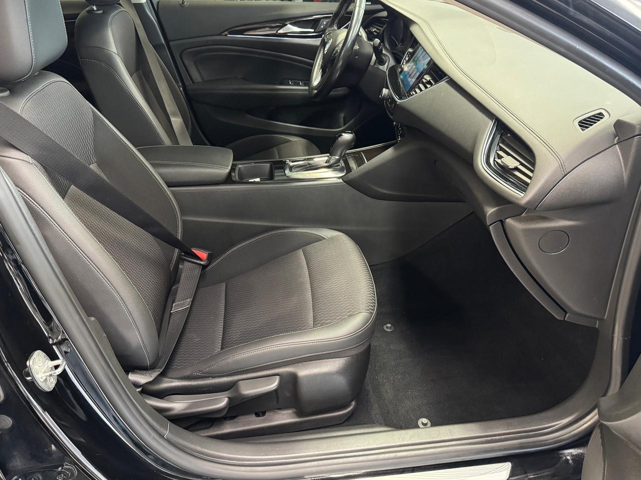 2019 Buick Regal Preferred II+New Battery+Brakes+Tires+CLEAN CARFAX Photo