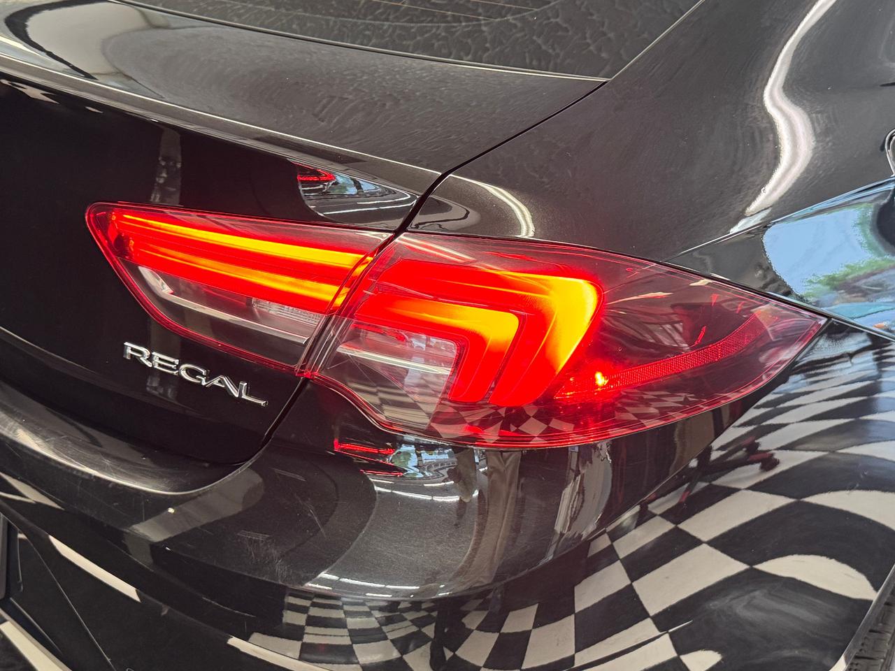 2019 Buick Regal Preferred II+New Battery+Brakes+Tires+CLEAN CARFAX Photo