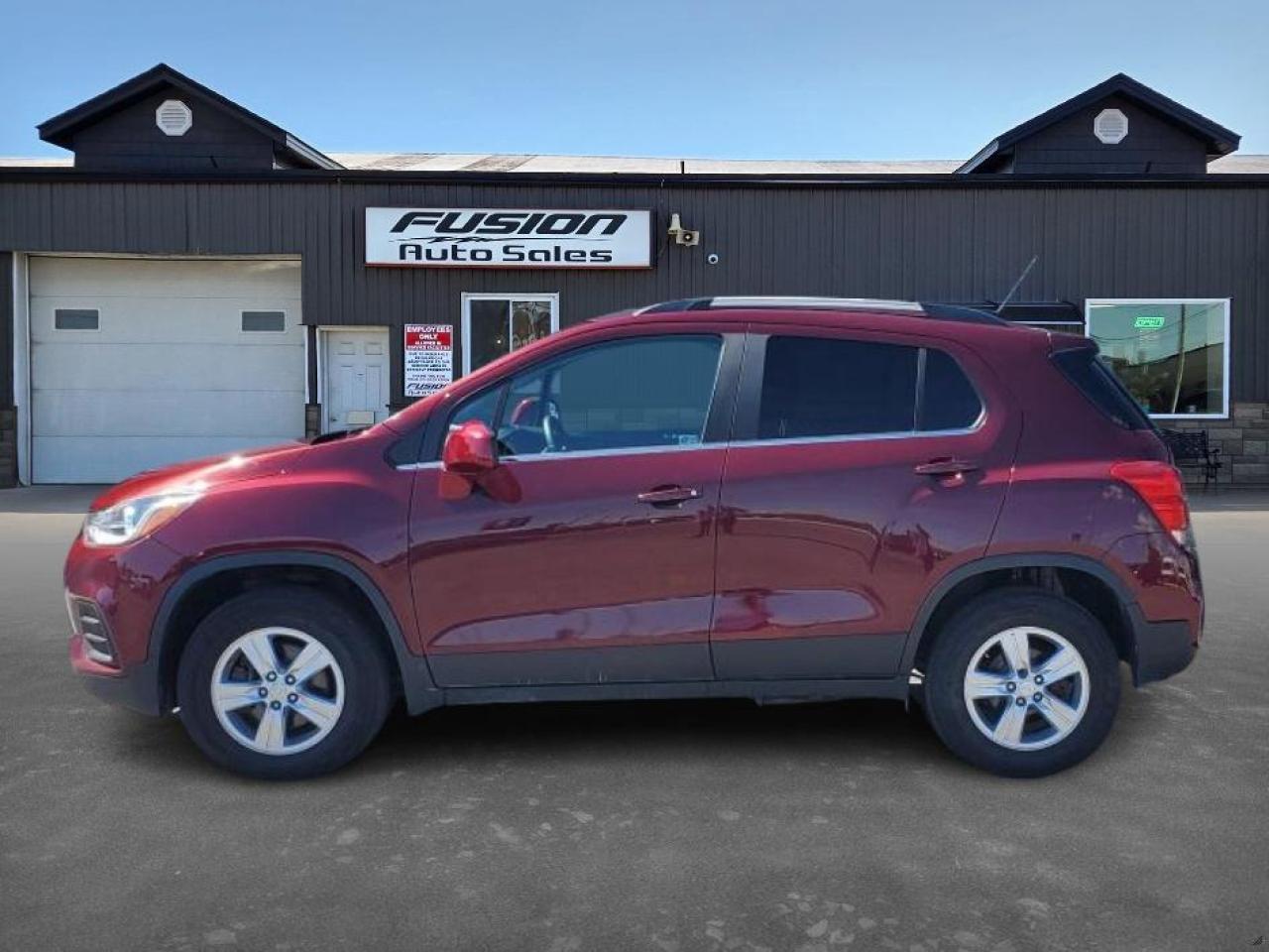 2017 Chevrolet Trax AWD LT-REMOTE START-REAR CAMERA-BLUETOOTH - Photo #2