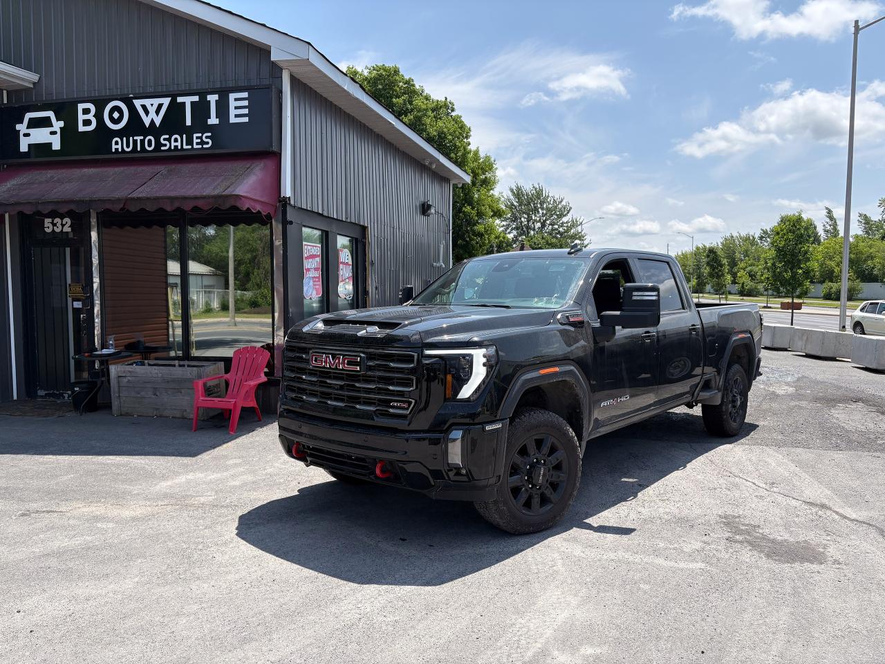 Used 2024 GMC Sierra 2500 AT4 for sale in Cornwall, ON