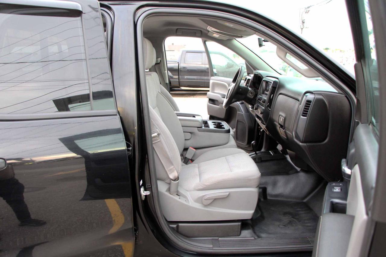 2014 Chevrolet Silverado 1500 4WD Double Cab Standard Box - Photo #14