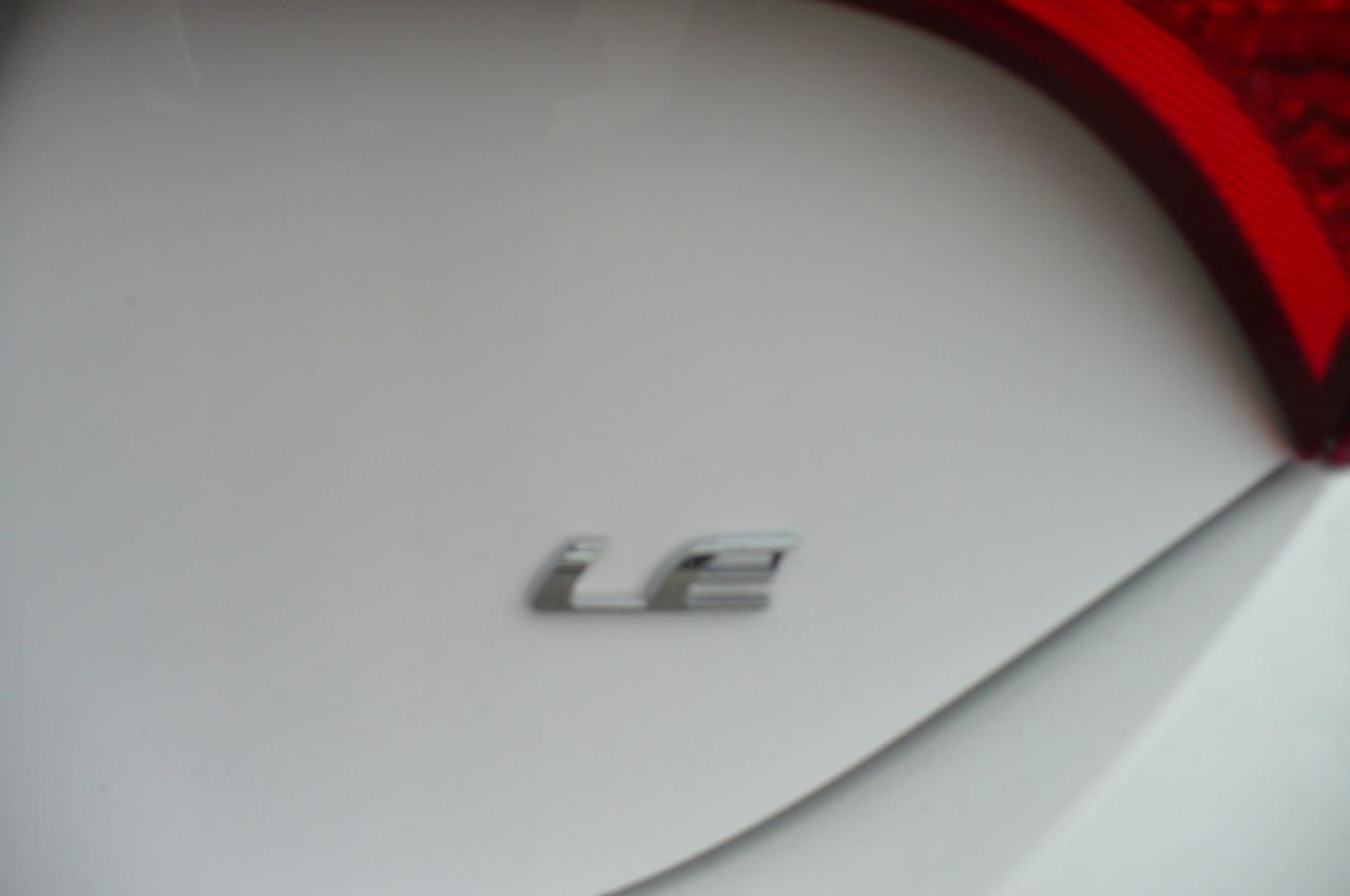 2018 Toyota Corolla LE Photo4