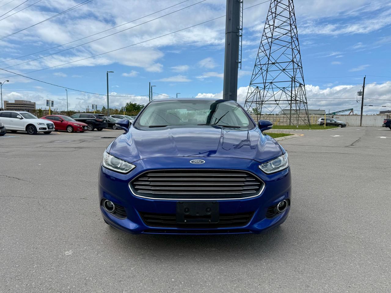 2016 Ford Fusion SE - Photo #2